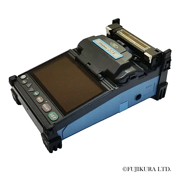 Компактный сварочный аппарат Fujikura 22S