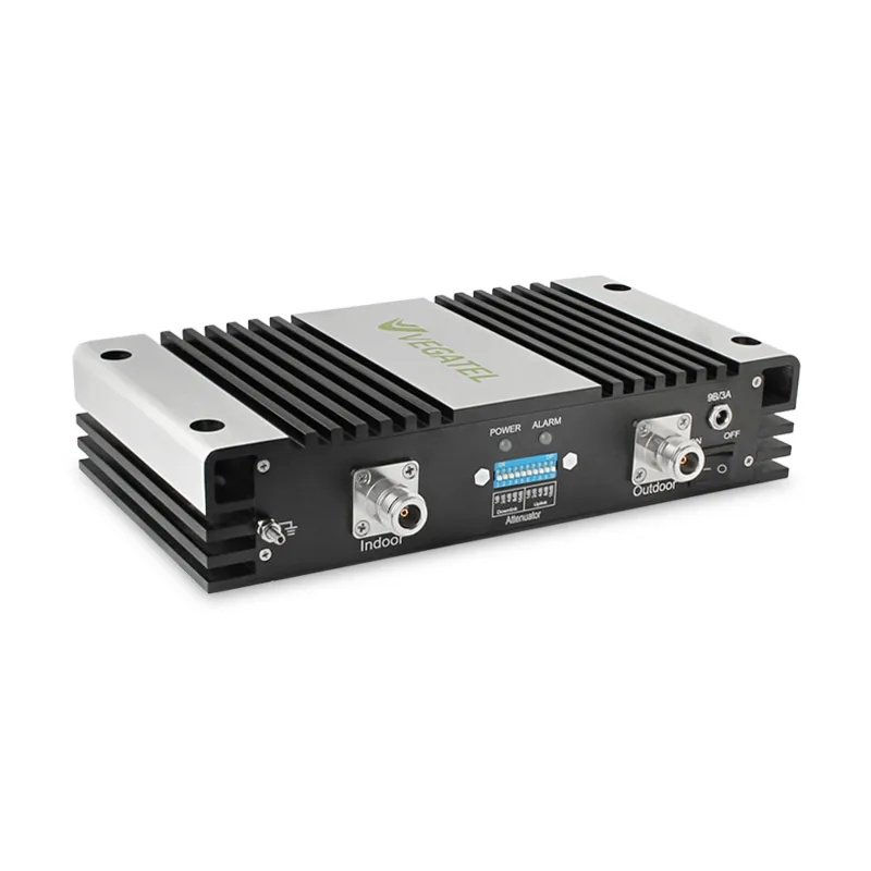 Репитер VEGATEL VT2-4G