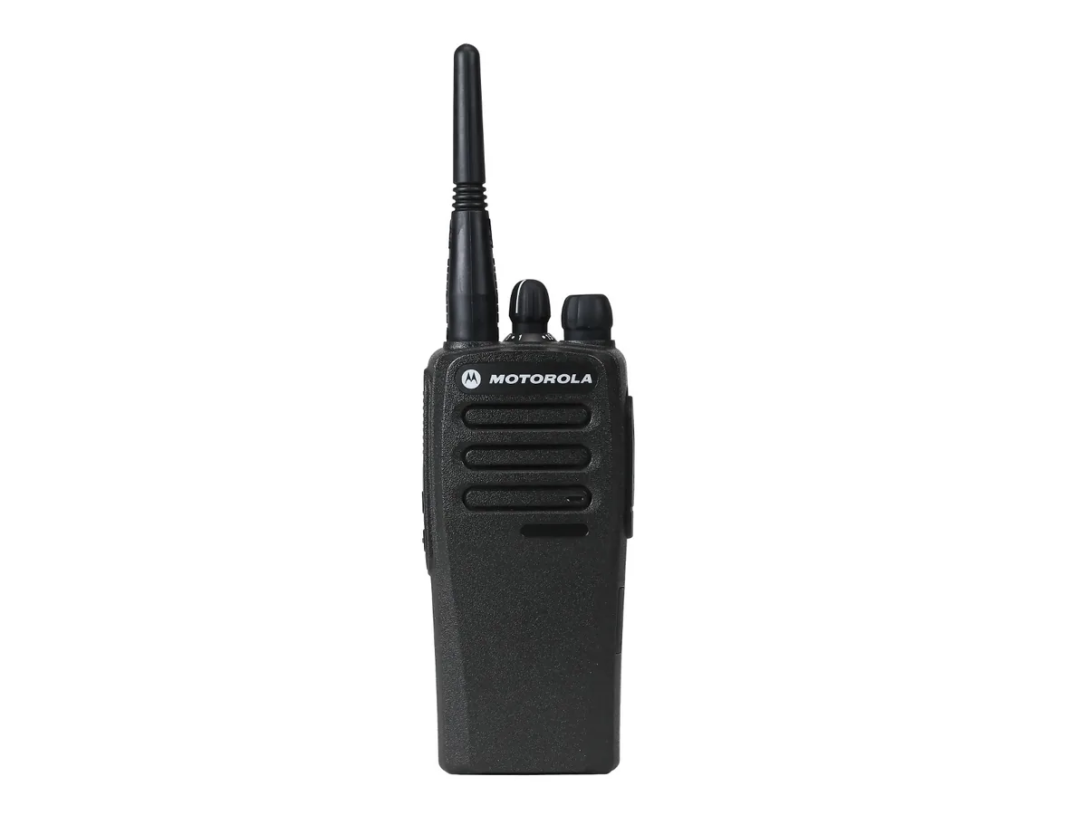 Рация Motorola DP1400 аналоговая VHF/UHF